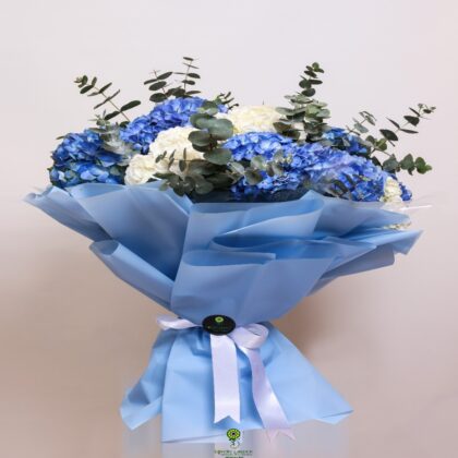 BLUE BEAUTY Bouquet