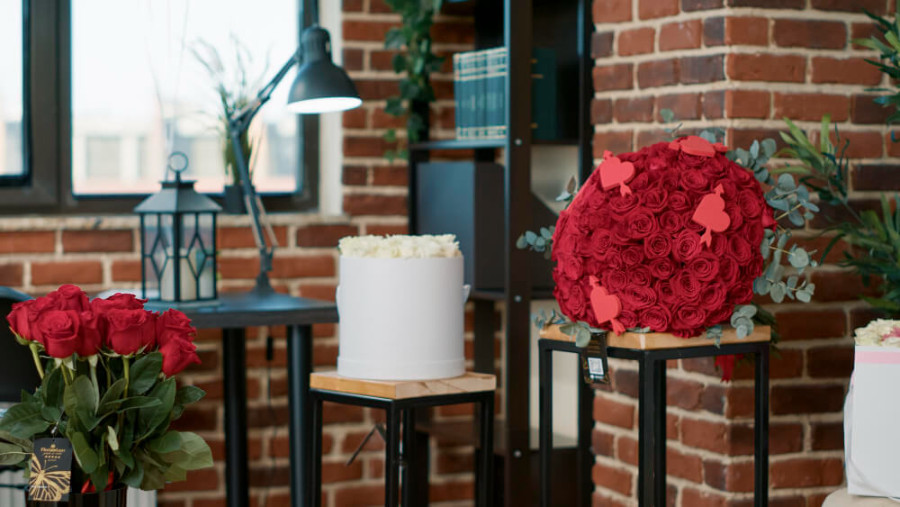 Premier modern flower arrangements in Dubai