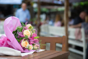 How Fresh Are Same Day Flowers in Dubai What Really Happens After You Click Order