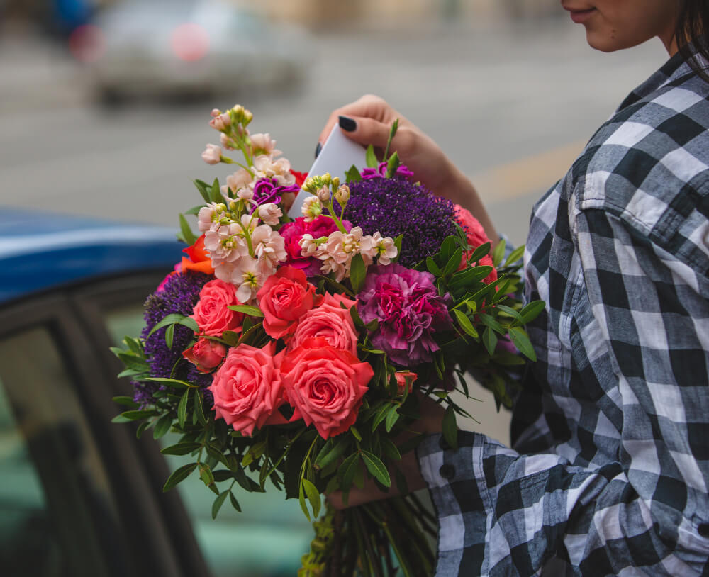 Luxury Same Day Flower Delivery Dubai